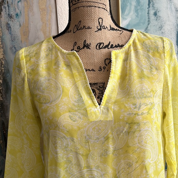 NWOT Ann Taylor Top  / Size XS Excellent Condition - Picture 4 of 9